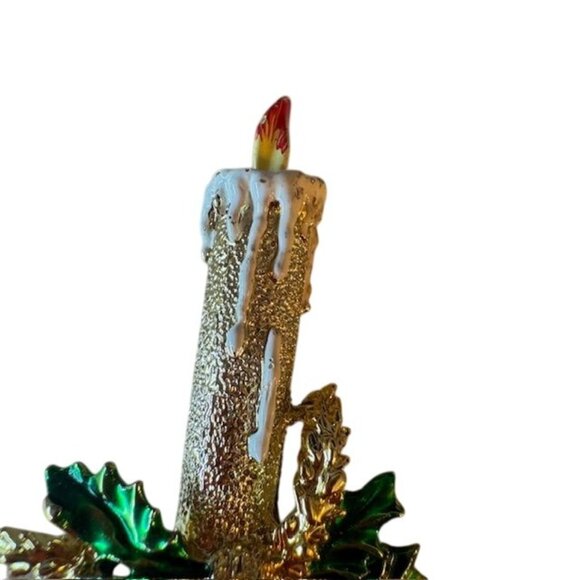 Vintage Candle Brooch Pin With Enamel Holly & Gold-Tone Finish - Picture 4 of 6
